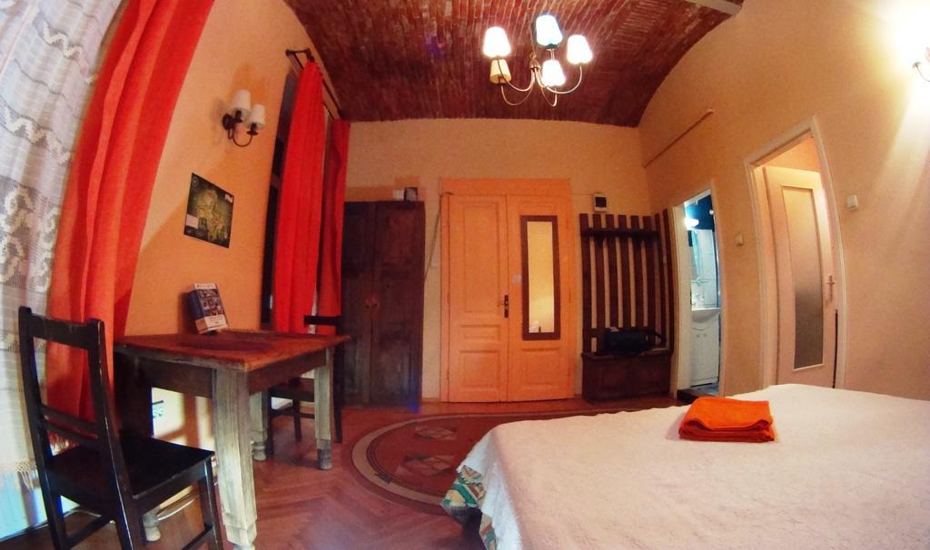 Brasov Apartment In Historic Center Zimmer foto